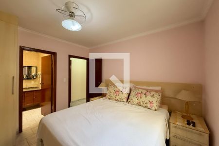 Suíte de casa à venda com 3 quartos, 180m² em Parque das Colinas, Valinhos