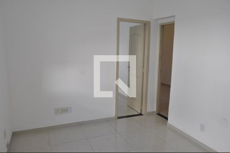 Sala de casa de condomínio à venda com 2 quartos, 62m² em Engenho de Dentro, Rio de Janeiro