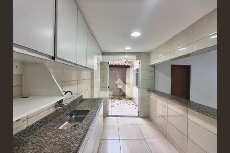 Casa à venda com 5 quartos, 100m² em Anil, Rio de Janeiro