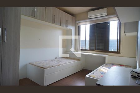 Quarto 1 de apartamento à venda com 2 quartos, 62m² em São João, Porto Alegre