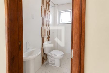 Banheiro de kitnet/studio para alugar com 1 quarto, 40m² em Serraria, São José