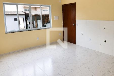 Sala/cozinha de kitnet/studio para alugar com 1 quarto, 40m² em Serraria, São José