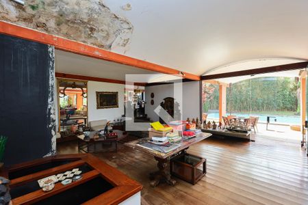 Sala de casa à venda com 5 quartos, 824m² em Fazenda Morumbi, São Paulo