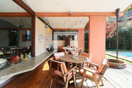 Área externa de casa à venda com 5 quartos, 824m² em Fazenda Morumbi, São Paulo