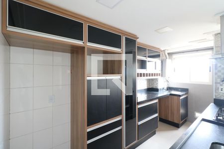 Cozinha e Área de Serviço de apartamento para alugar com 2 quartos, 53m² em Piraporinha, Diadema