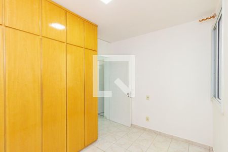 Quarto 1 de apartamento para alugar com 2 quartos, 1m² em Itaberaba, São Paulo