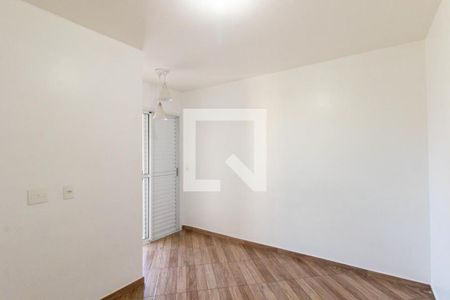 Quarto 2 Suite de apartamento para alugar com 2 quartos, 76m² em Fanny, Curitiba