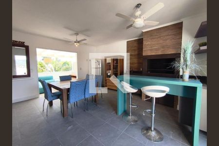 Casa à venda com 3 quartos, 209m² em Ipanema, Porto Alegre