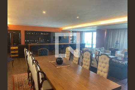 Apartamento à venda com 3 quartos, 336m² em Vila Ipiranga, Porto Alegre