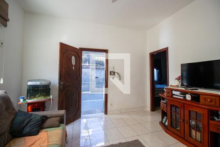 Sala de casa à venda com 3 quartos, 160m² em Irajá, Rio de Janeiro
