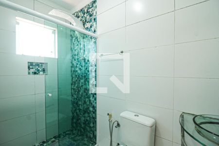 Banheiro da Suíte de casa para alugar com 3 quartos, 200m² em Vila Cavaton, São Paulo