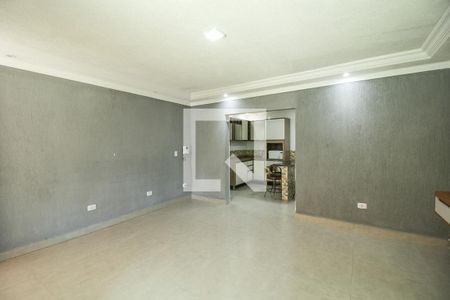 Sala de casa para alugar com 3 quartos, 200m² em Vila Cavaton, São Paulo