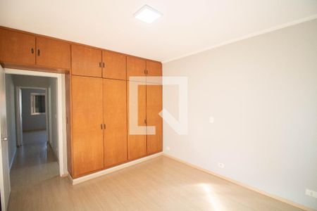 QUARTO 1 de casa para alugar com 2 quartos, 200m² em Brasilândia, São Paulo