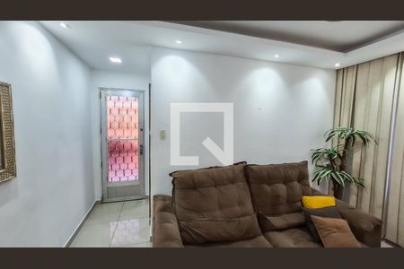Sala de casa à venda com 2 quartos, 67m² em Brás de Pina, Rio de Janeiro