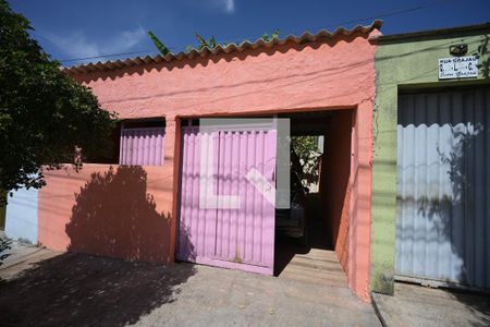 Casa à venda com 5 quartos, 54m² em Setor Grajaú, Goiânia