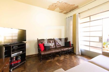 Sala de casa à venda com 3 quartos, 500m² em Parque Pedro Ii, Belo Horizonte