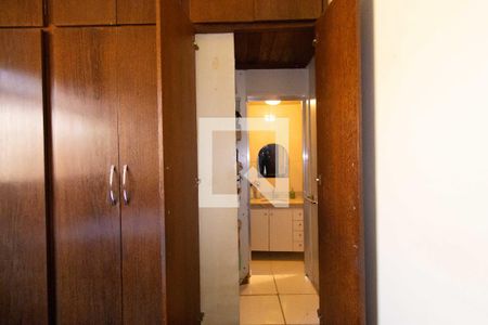Quarto Suíte de casa à venda com 3 quartos, 500m² em Parque Pedro Ii, Belo Horizonte