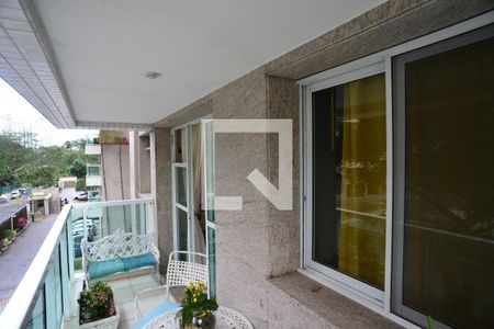 Apartamento para alugar com 2 quartos, 67m² em Barra da Tijuca, Rio de Janeiro