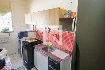 Cozinha de apartamento para alugar com 2 quartos, 50m² em Senador Vasconcelos, Rio de Janeiro