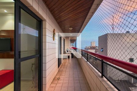 Sacada  de apartamento para alugar com 2 quartos, 75m² em Vila Tupi, Praia Grande