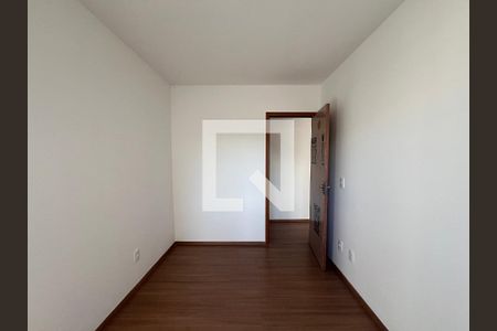 Quarto 1 de apartamento para alugar com 2 quartos, 50m² em Braúnas, Belo Horizonte