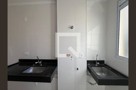 Cozinha e Área de Serviço de apartamento para alugar com 2 quartos, 50m² em Braúnas, Belo Horizonte