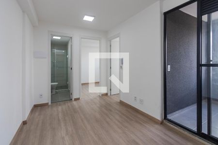 Sala/ Cozinha de apartamento para alugar com 2 quartos, 38m² em Jardim Aeroporto, São Paulo