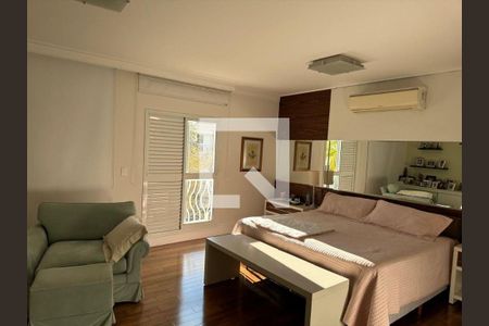 Casa à venda com 4 quartos, 460m² em Tamboré, Santana de Parnaíba