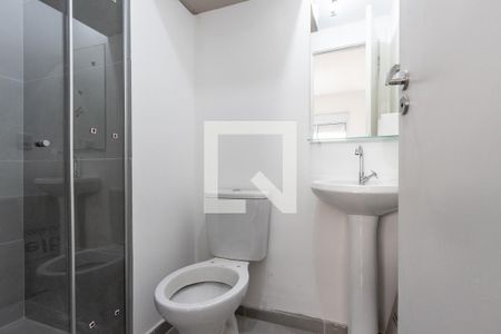 Banheiro de apartamento para alugar com 1 quarto, 24m² em Barra Funda, São Paulo