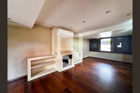 Casa de Condomínio à venda com 4 quartos, 206m² em Rondônia, Novo Hamburgo