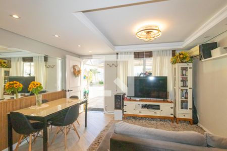 Sala de casa de condomínio à venda com 3 quartos, 89m² em Rio Branco, Canoas