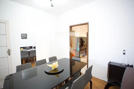 Sala de casa à venda com 3 quartos, 280m² em Santa Cruz (barreiro), Belo Horizonte