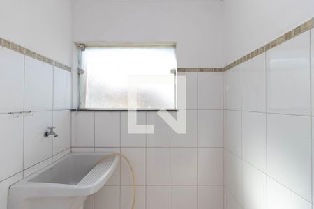 Área de Serviço de casa para alugar com 2 quartos, 60m² em Vila Medeiros, São Paulo