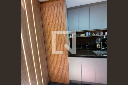 Cozinha de apartamento à venda com 2 quartos, 47m² em Centro, Curitiba