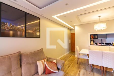 Sala  de apartamento à venda com 3 quartos, 72m² em Piratininga, Osasco