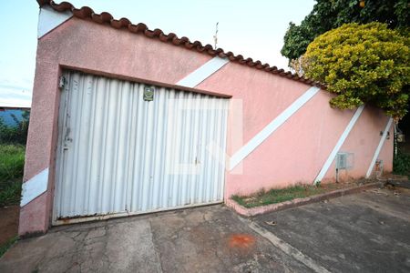 Casa à venda com 3 quartos, 100m² em Residencial Forteville, Goiânia