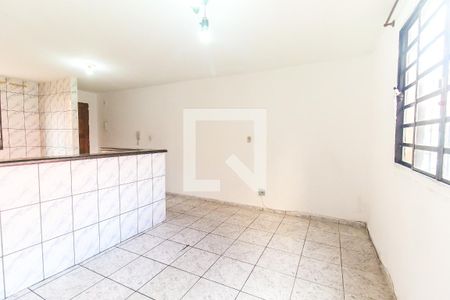 Sala de apartamento para alugar com 2 quartos, 42m² em Cidade Tiradentes, São Paulo