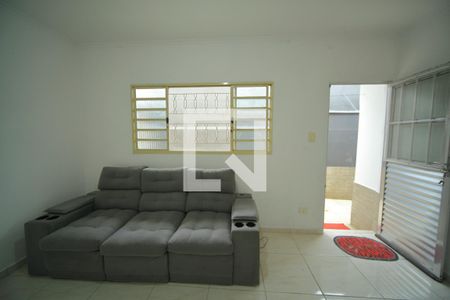 Casa para alugar com 2 quartos, 250m² em Jardim Sao Luis, São Bernardo do Campo