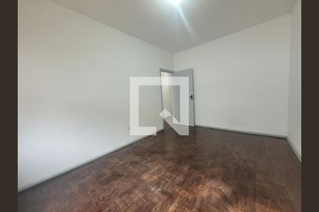 Quarto de apartamento para alugar com 3 quartos, 90m² em Moinhos de Vento, Porto Alegre