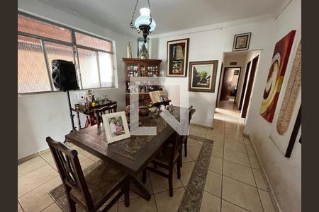 Casa à venda com 4 quartos, 250m² em Chácaras, Betim