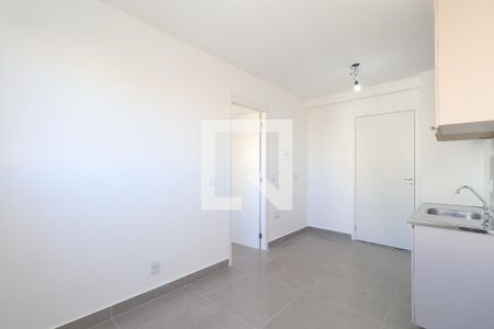Sala/Cozinha de apartamento para alugar com 1 quarto, 25m² em Barra Funda, São Paulo