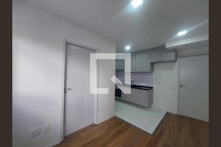 Sala de apartamento para alugar com 2 quartos, 35m² em Veleiros, São Paulo
