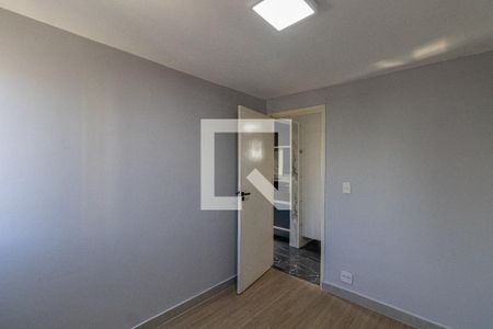 Quarto 1 de apartamento para alugar com 2 quartos, 56m² em Itaquera, São Paulo