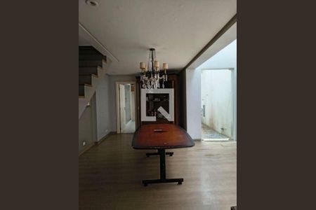 Casa à venda com 2 quartos, 125m² em Campo Belo, São Paulo