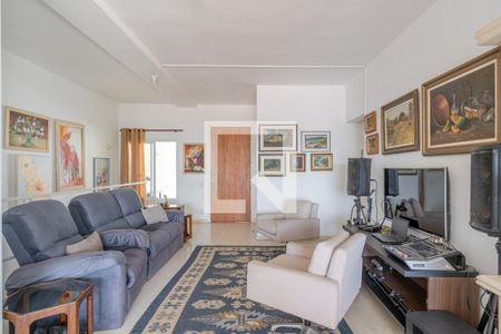 Casa à venda com 5 quartos, 430m² em Vila Brandina, Campinas