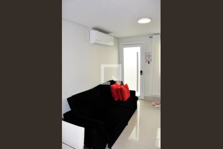 Detalhe - Sala e Sala de Jantar de casa de condomínio à venda com 2 quartos, 89m² em Vila Mangalot, São Paulo