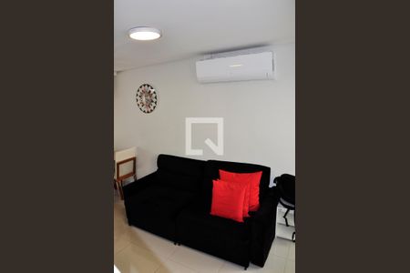 Detalhe - Sala e Sala de Jantar de casa de condomínio à venda com 2 quartos, 89m² em Vila Mangalot, São Paulo