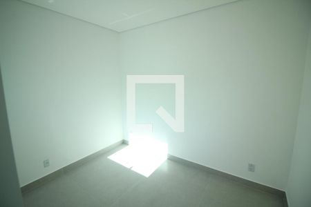 Apartamento à venda com 2 quartos, 48m² em Eldorado, Contagem