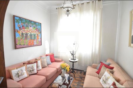 Sala de casa à venda com 5 quartos, 400m² em Grajaú, Rio de Janeiro
