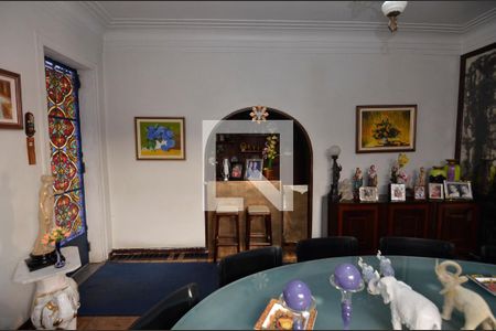 Sala de casa à venda com 5 quartos, 400m² em Grajaú, Rio de Janeiro